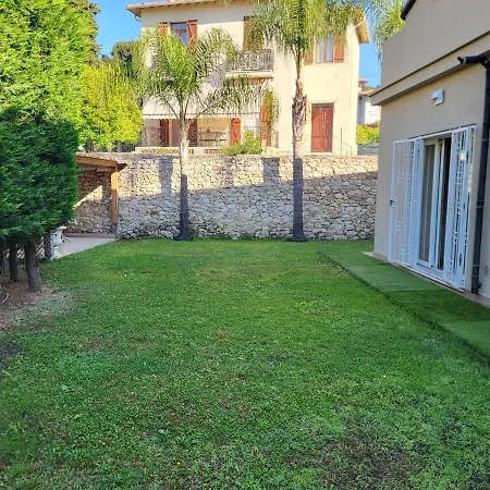 Salicorne 1 Apartment